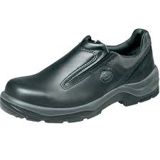 Schoen bata act144 laag insteek